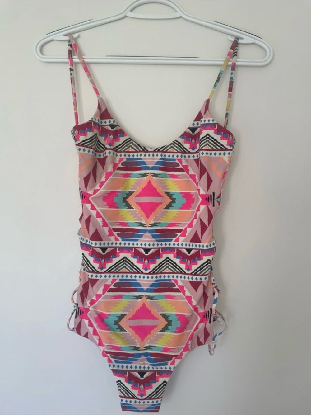 Vibrant Geometric One-Piece Billabong Swimsuit